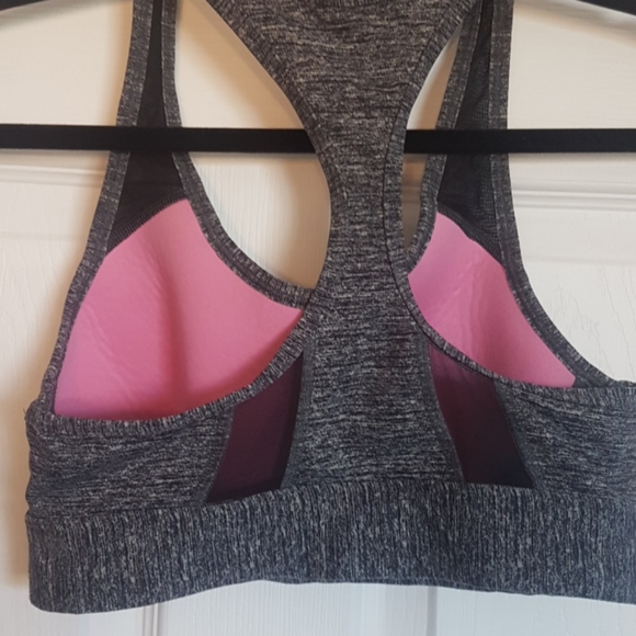 PINK sports bra - Picture 4 of 6